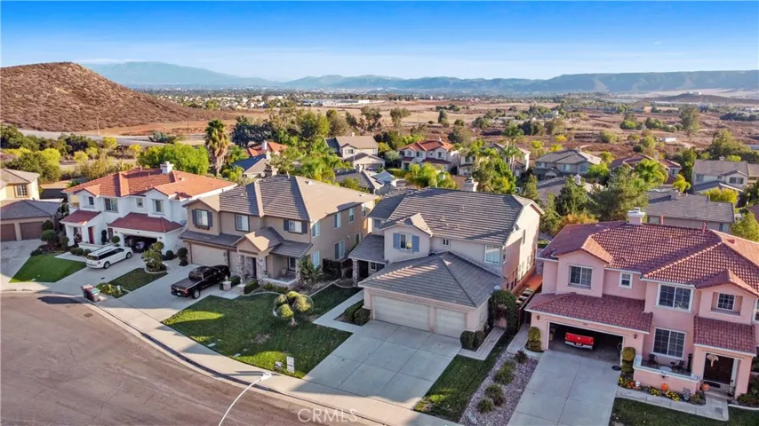 24399 Brillante Drive, Wildomar, California 92595