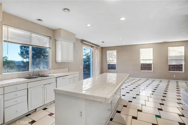 24399 Brillante Drive, Wildomar, California 92595