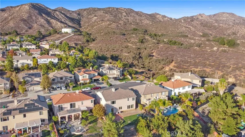 24399 Brillante Drive, Wildomar, California 92595