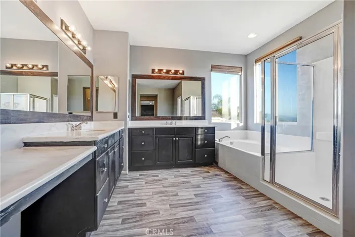 24399 Brillante Drive, Wildomar, California 92595