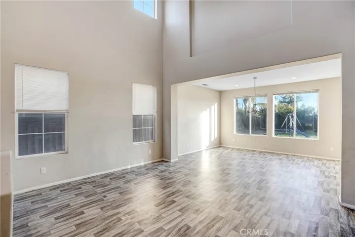 24399 Brillante Drive, Wildomar, California 92595