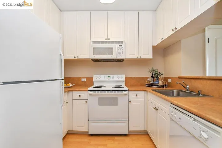 1315 Alma Ave 411, Walnut Creek, California 94596