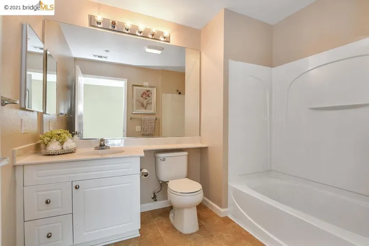 1315 Alma Ave 411, Walnut Creek, California 94596