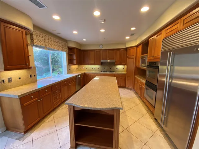 20411 Via Cellini, Porter Ranch, California 91326