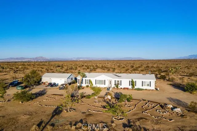 13855 Rochester Road, Phelan, California 92371