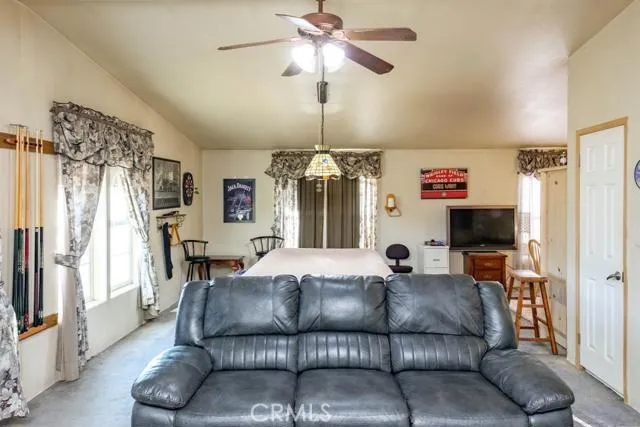 13855 Rochester Road, Phelan, California 92371