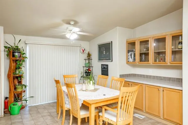 13855 Rochester Road, Phelan, California 92371