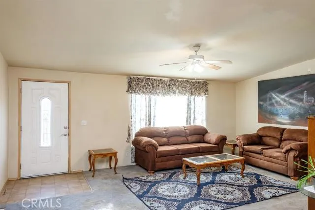 13855 Rochester Road, Phelan, California 92371