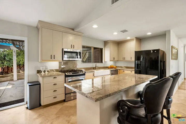 40213 Sagewood Drive, Palm Desert, California 92260
