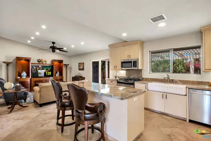 40213 Sagewood Drive, Palm Desert, California 92260