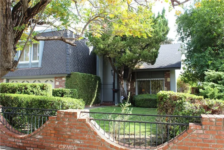 9934 Farralone Avenue, Chatsworth, California 91311