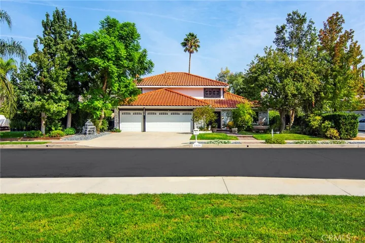 7824 Woodhall Avenue, West Hills, California 91304