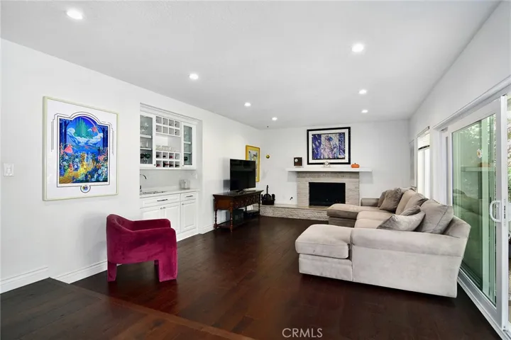 7824 Woodhall Avenue, West Hills, California 91304