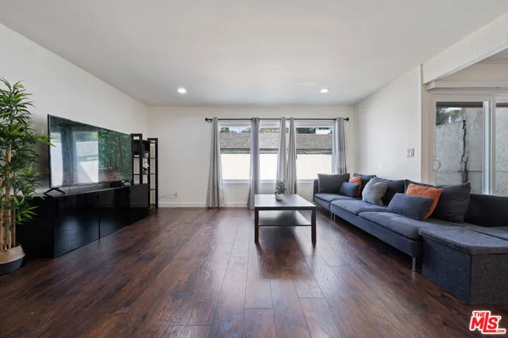 184 Casuda Canyon Drive B, Monterey Park, California 91754