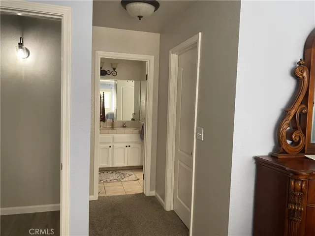 5235 Camelback Street, Chowchilla, California 93610