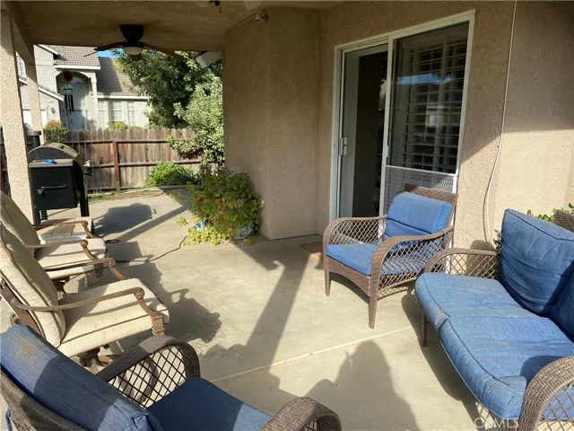 5235 Camelback Street, Chowchilla, California 93610
