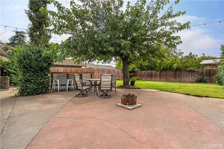 1045 Glenwood Avenue, Chico, California 95926