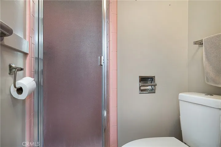 1045 Glenwood Avenue, Chico, California 95926
