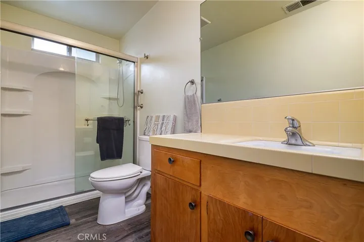 1045 Glenwood Avenue, Chico, California 95926