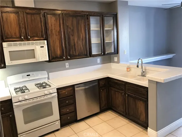 3335 E Chiddingstone Lane B, Orange, California 92869