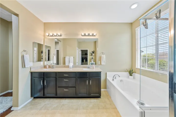 34174 San Simeon Street, Temecula, California 92592