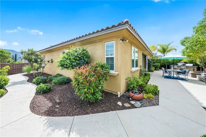 34174 San Simeon Street, Temecula, California 92592