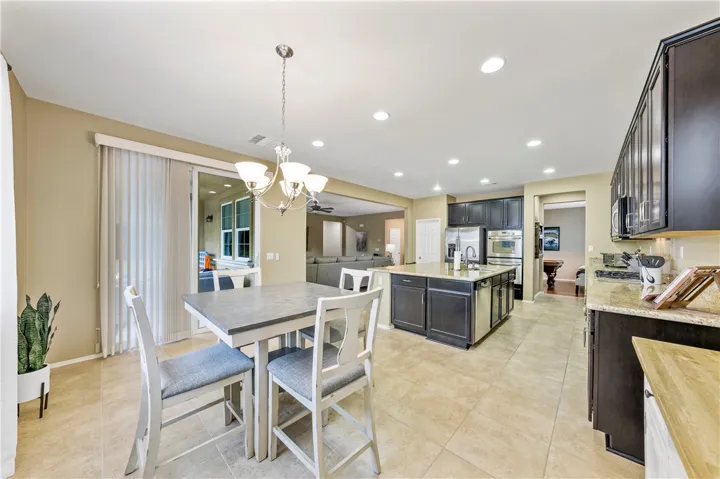 34174 San Simeon Street, Temecula, California 92592