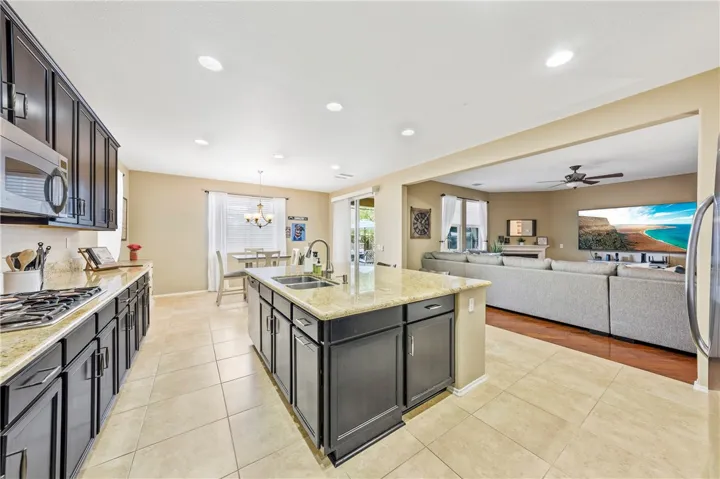 34174 San Simeon Street, Temecula, California 92592