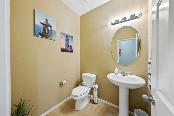 34174 San Simeon Street, Temecula, California 92592
