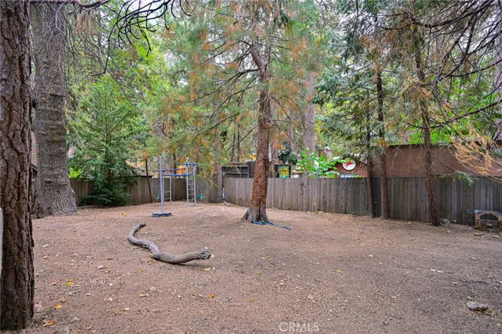 31389 Firwood Drive, Running Springs, California 92382