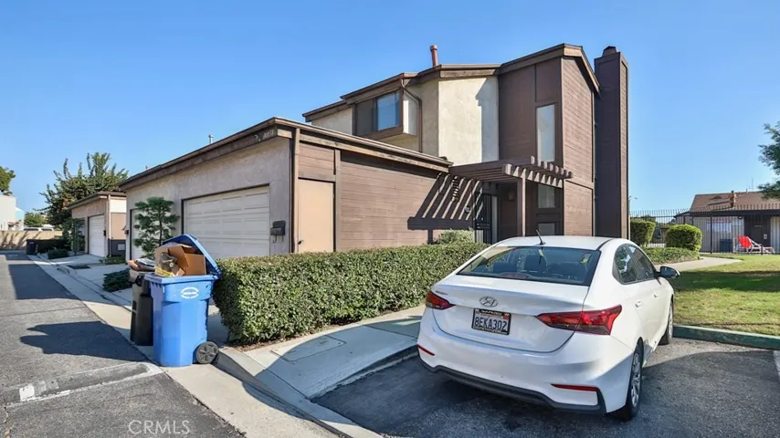 10058 Aspen Circle, Santa Fe Springs, California 90670