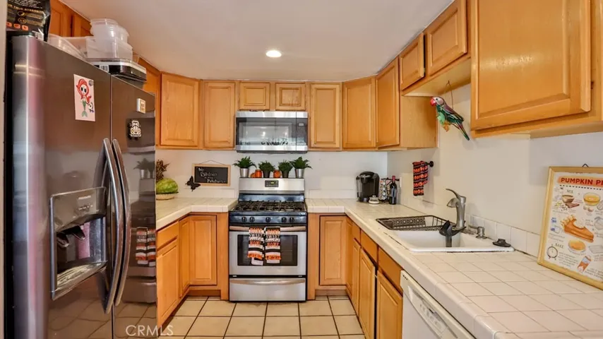 10058 Aspen Circle, Santa Fe Springs, California 90670