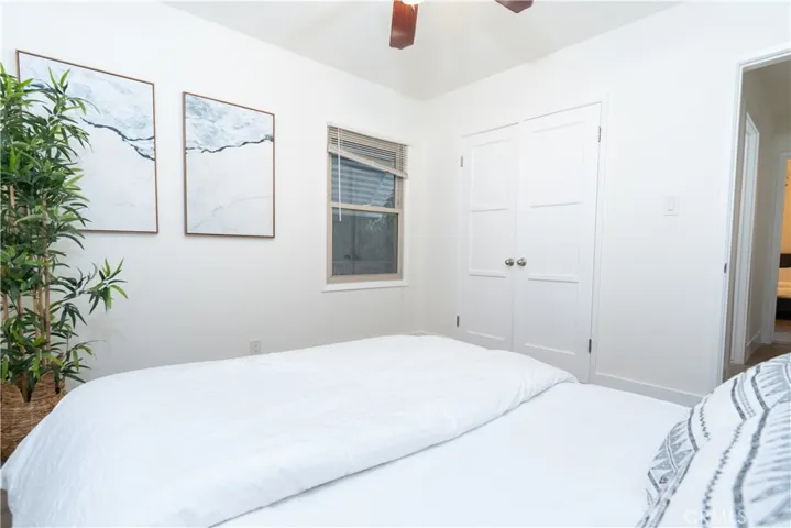 2953 Del Amo Boulevard, Lakewood, California 90712