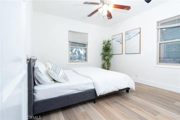 2953 Del Amo Boulevard, Lakewood, California 90712