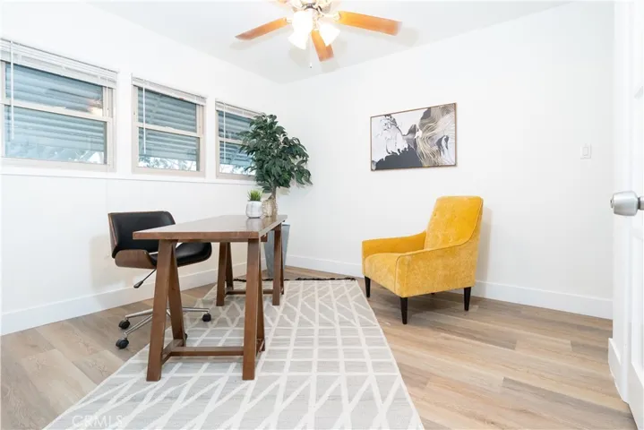 2953 Del Amo Boulevard, Lakewood, California 90712