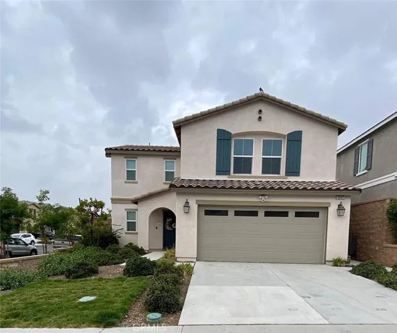 Front view of home