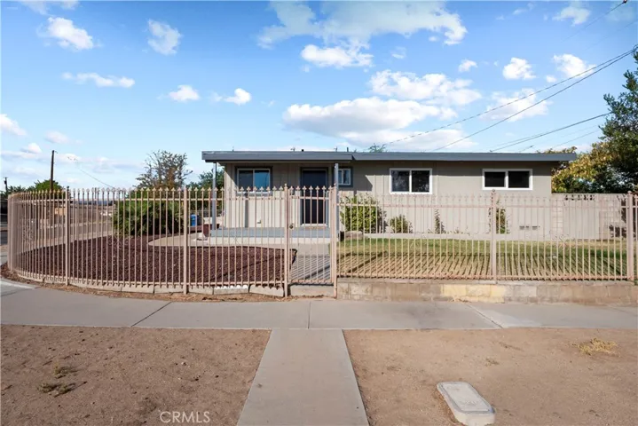 45437 Fig Avenue, Lancaster, California 93534