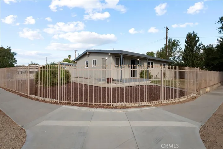 45437 Fig Avenue, Lancaster, California 93534