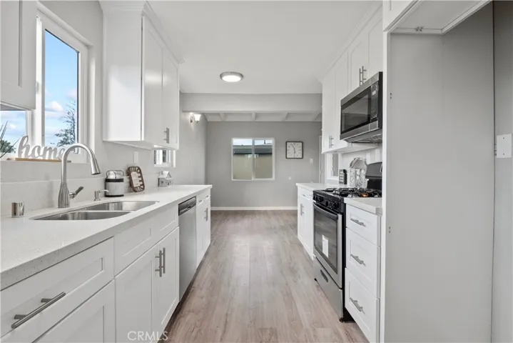 45437 Fig Avenue, Lancaster, California 93534
