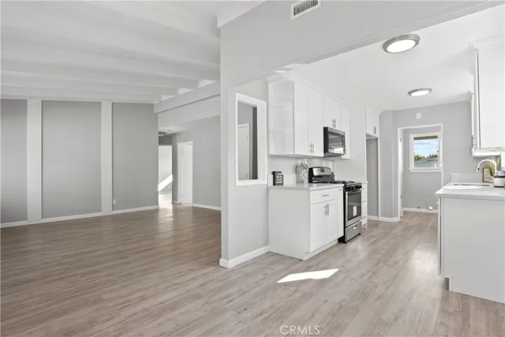 45437 Fig Avenue, Lancaster, California 93534