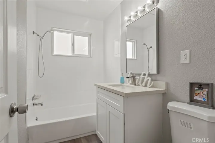 45437 Fig Avenue, Lancaster, California 93534