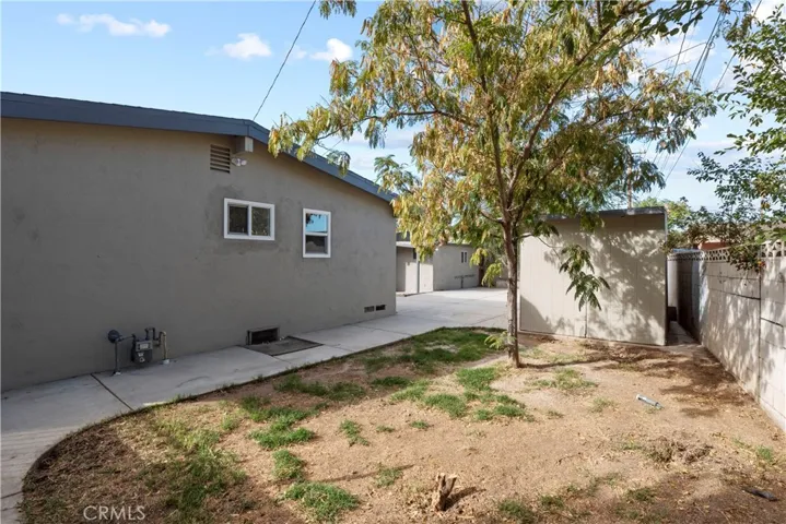 45437 Fig Avenue, Lancaster, California 93534