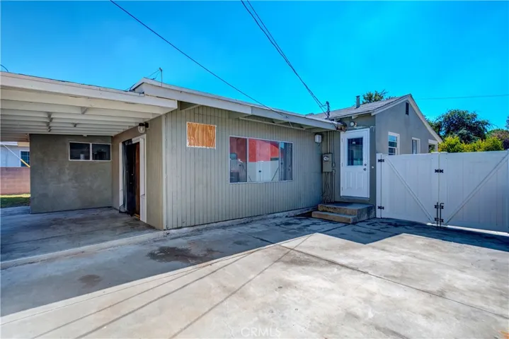 11121 Loch Avon Drive, Whittier, California 90606