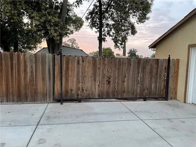 455 S 14th Street, Chowchilla, California 93610