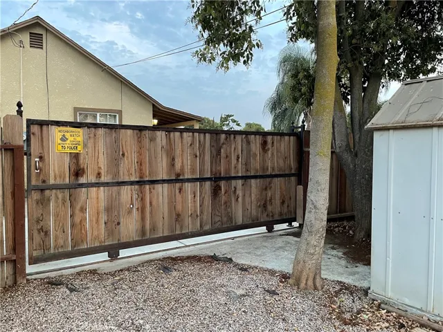 455 S 14th Street, Chowchilla, California 93610