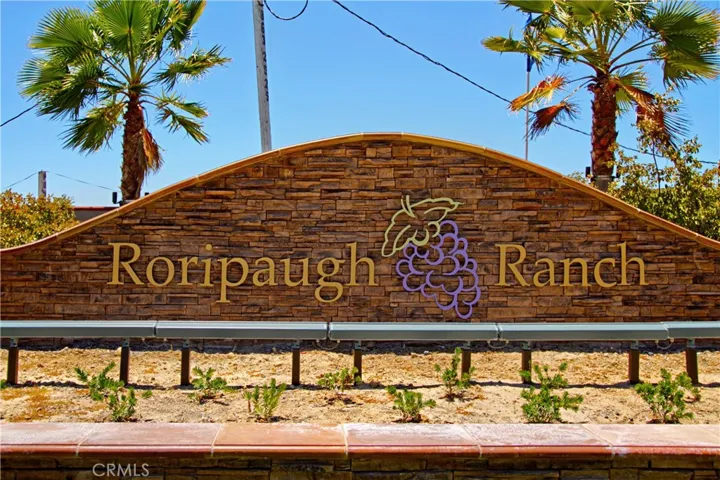 31227 Whistling Acres Drive, Temecula, California 92591