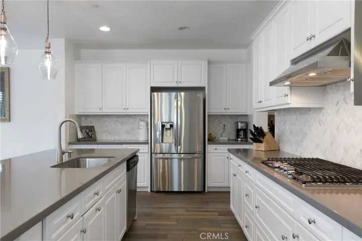 31227 Whistling Acres Drive, Temecula, California 92591