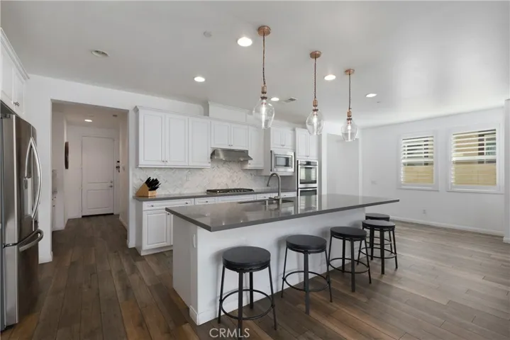 31227 Whistling Acres Drive, Temecula, California 92591