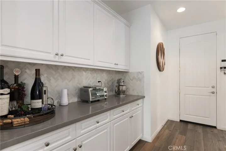 31227 Whistling Acres Drive, Temecula, California 92591