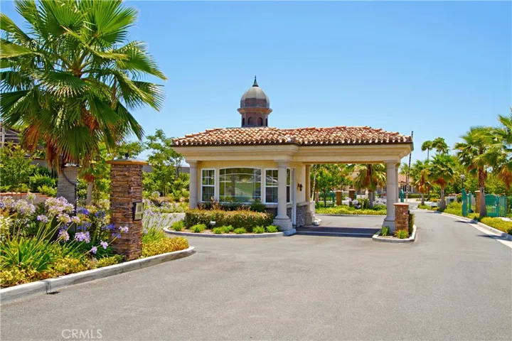 31227 Whistling Acres Drive, Temecula, California 92591